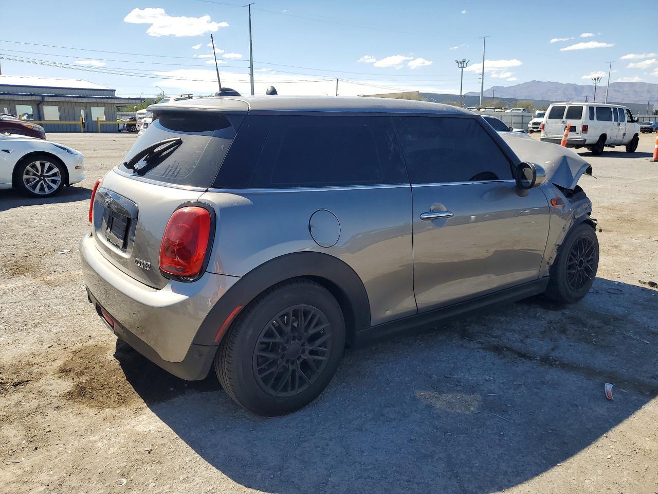 2018 Mini Cooper - Фото 3