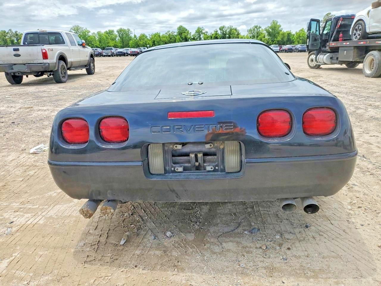 1991 Chevrolet Corvette - Фото 6