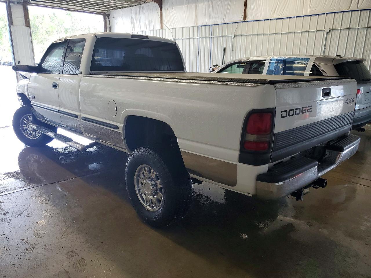 1998 Dodge Ram 2500 - Фото 2