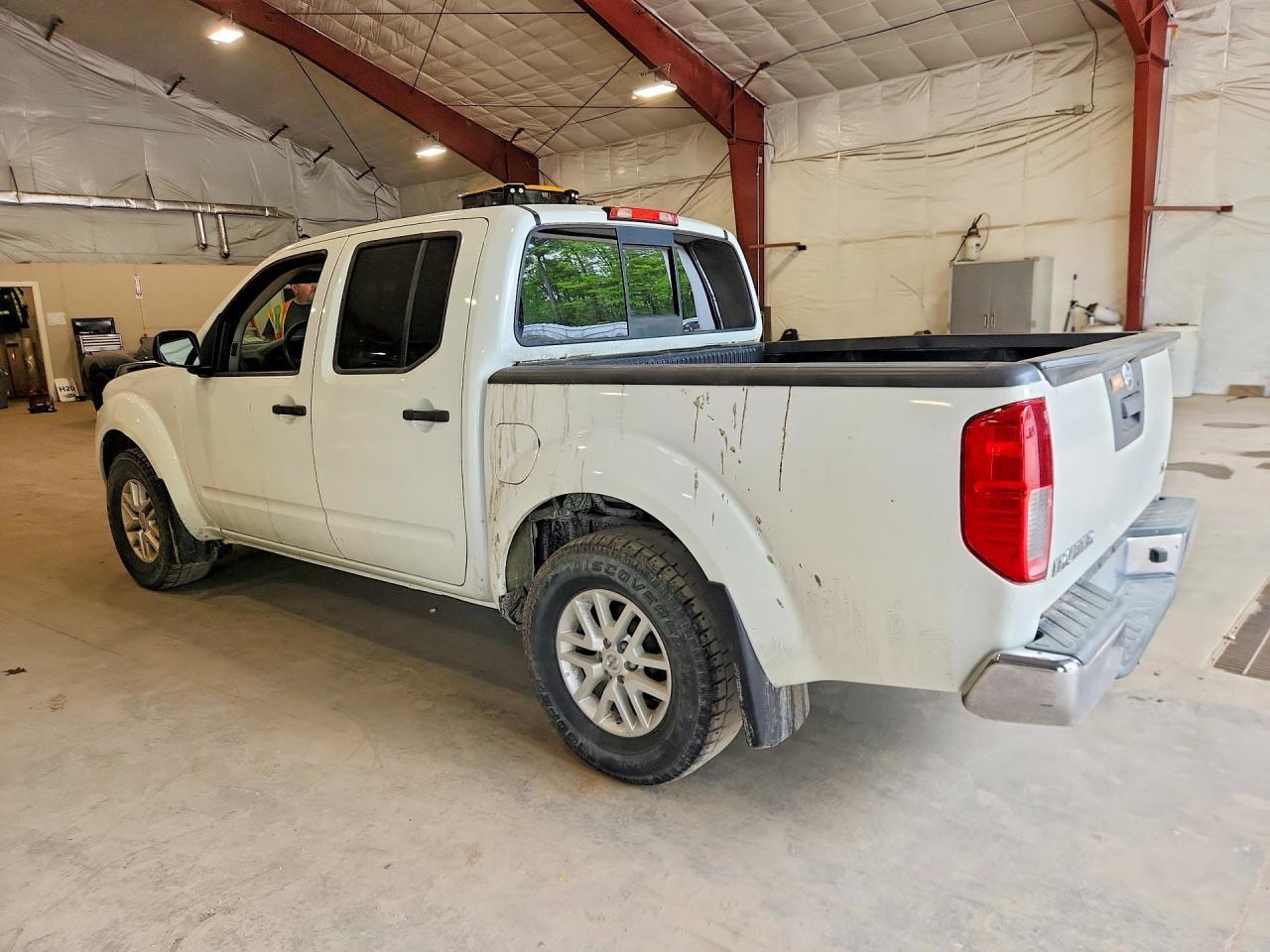 2018 Nissan Frontier S - Image 2
