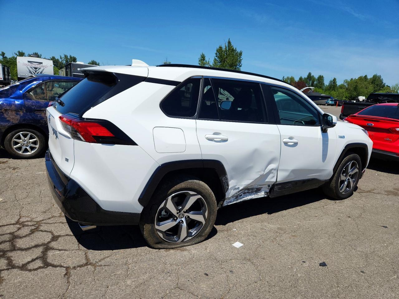 2023 Toyota Rav4 Prime Se - Image 3