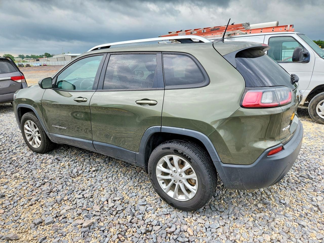 2020 Jeep Cherokee Latitude - Фото 2