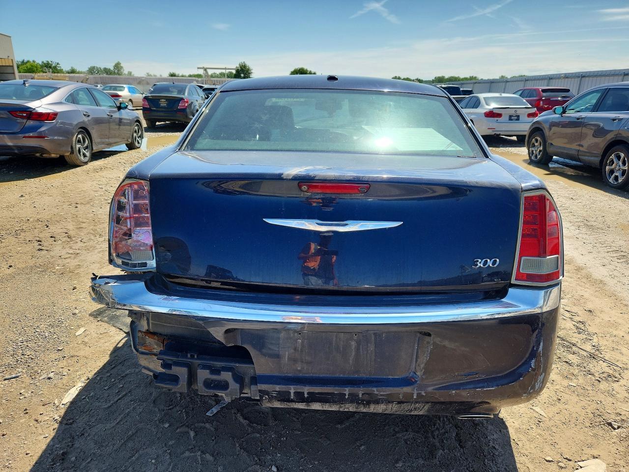 2012 Chrysler 300 Limited - Фото 6