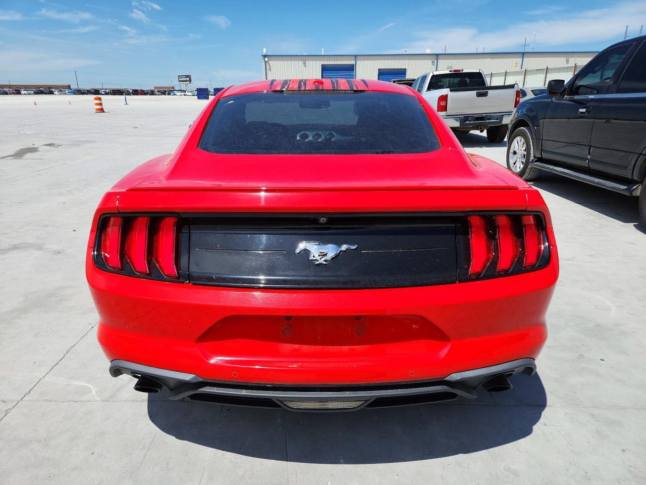 2019 Ford Mustang - Фото 6