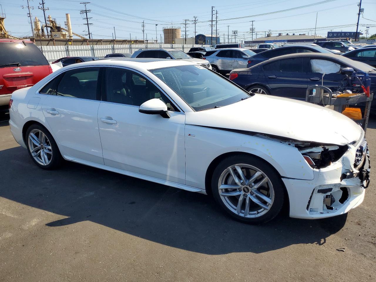 2023 Audi A4 Premium Plus 45 - Image 4