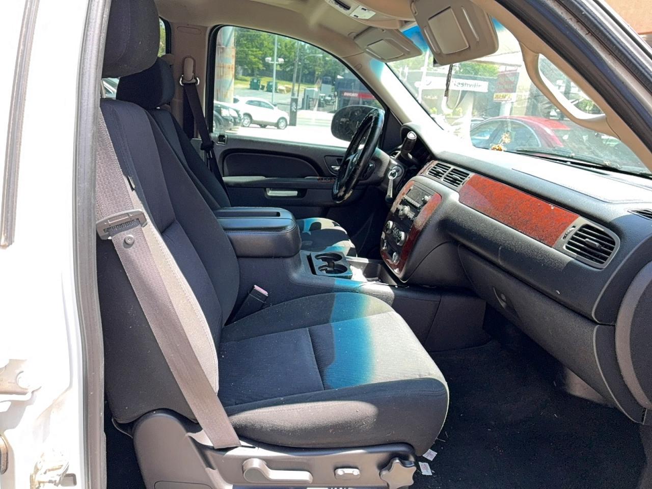 2011 Chevrolet Avalanche Ls - Фото 5