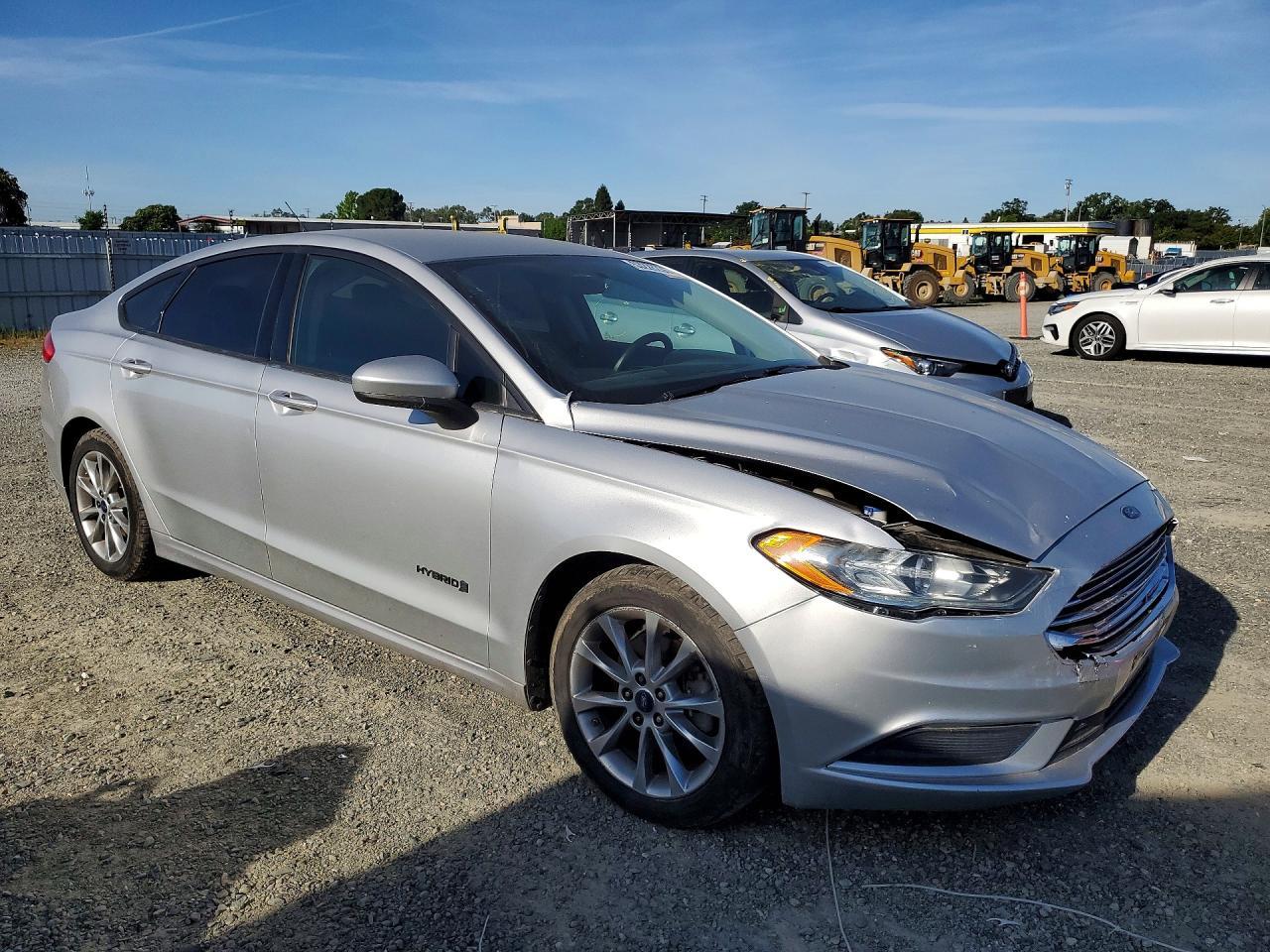 2017 Ford Fusion Se Hybrid - Фото 4