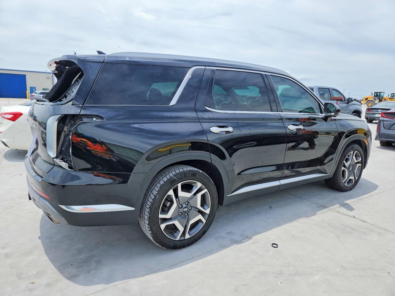 2024 Hyundai Palisade Limited - Фото 3