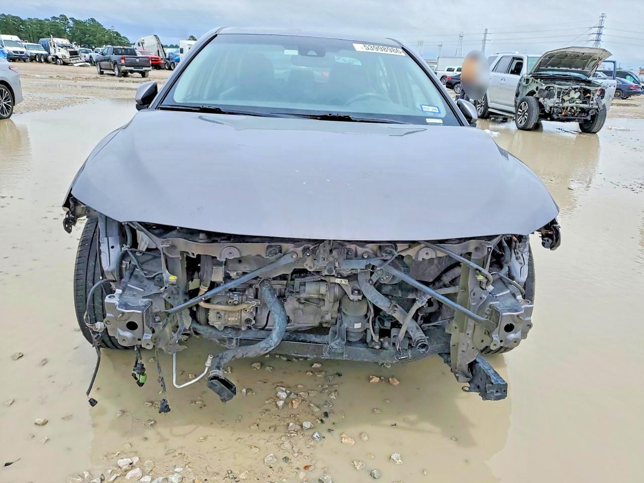 2019 Toyota Camry - Image 5