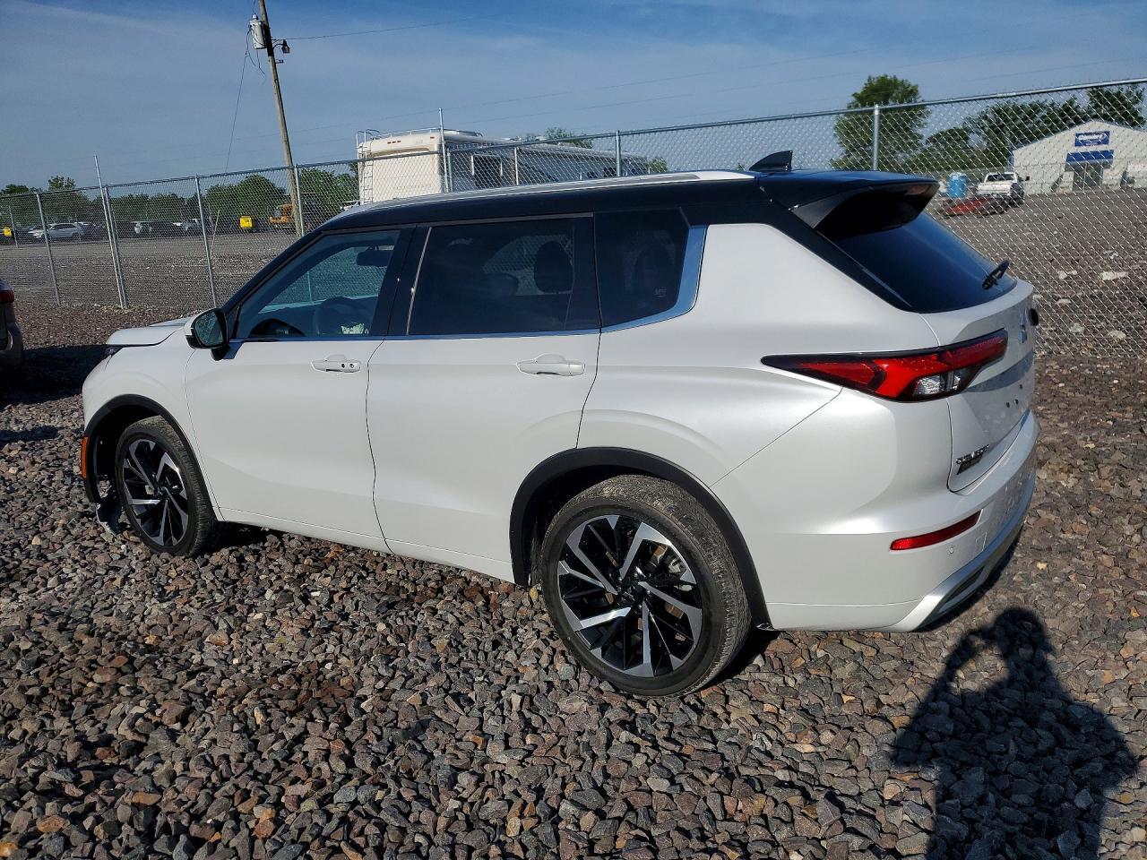 2024 Mitsubishi Outlander Sel - Фото 2