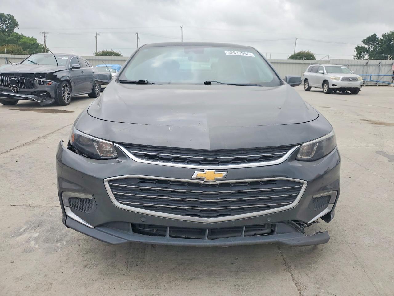 2018 Chevrolet Malibu Hybrid - Image 5