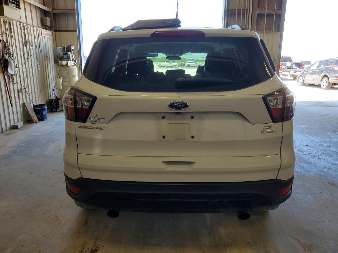 2018 Ford Escape Se - Фото 6