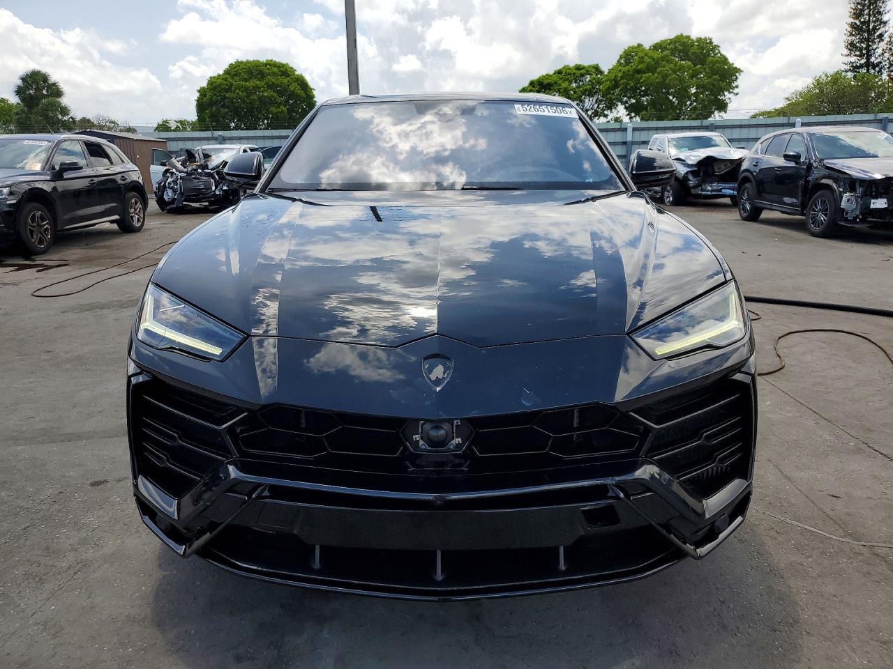 2020 Lamborghini Urus - Фото 5