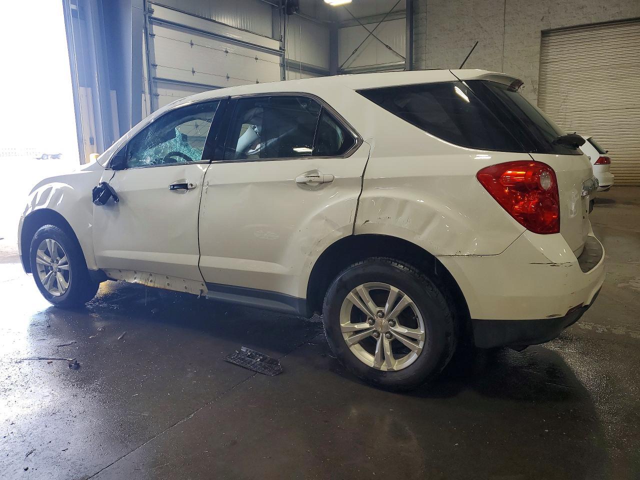 2015 Chevrolet Equinox Ls - Фото 2