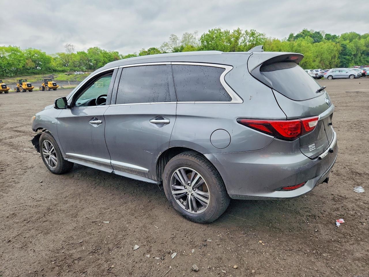 2016 Infiniti Qx60 Base - Фото 2