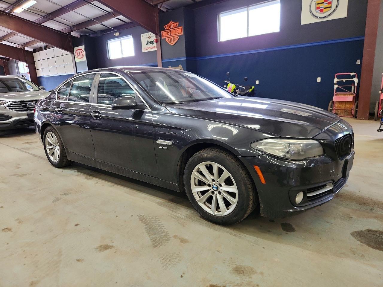 2015 BMW 528 Xi - Фото 4