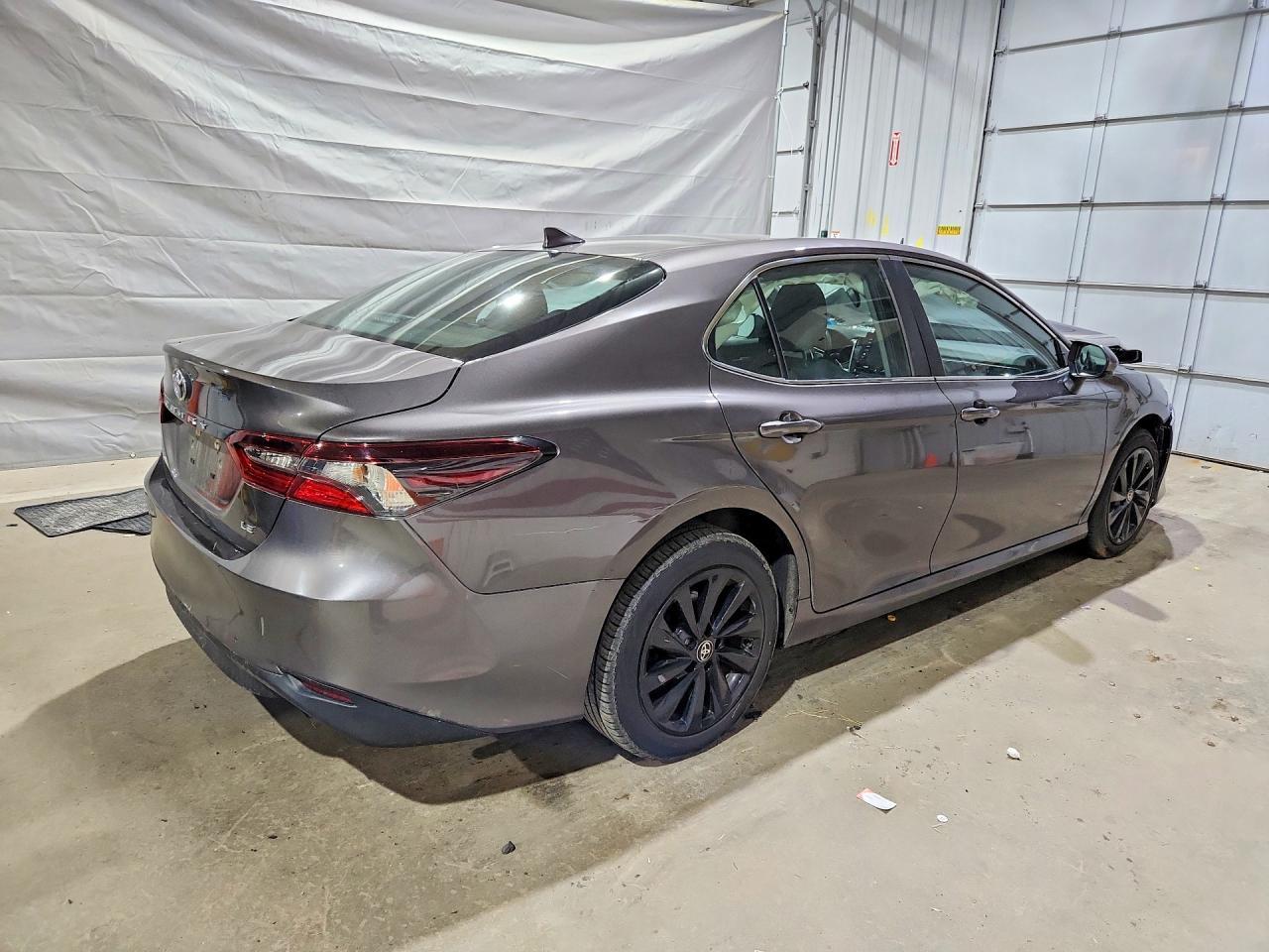 2023 Toyota Camry Le - Image 3