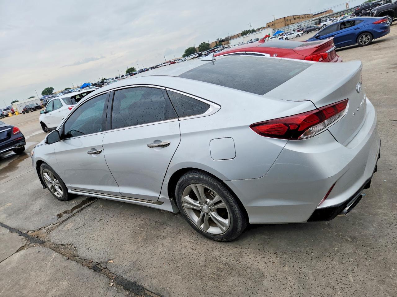 2018 Hyundai Sonata Sport - Фото 2