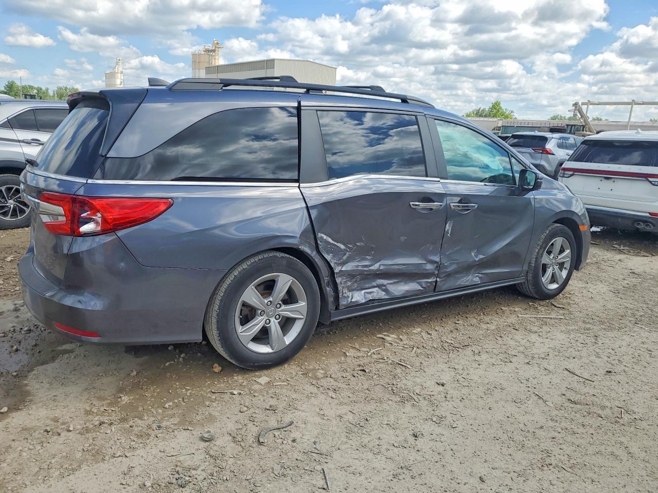 2019 Honda Odyssey - Фото 3