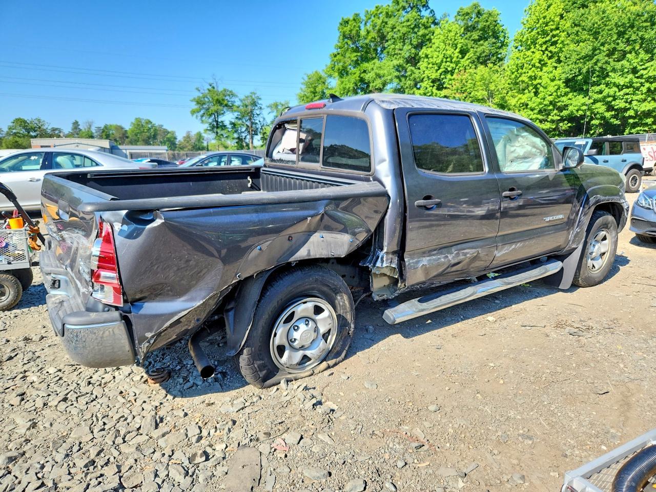2015 Toyota Tacoma Double Cab Prerunner - Image 3