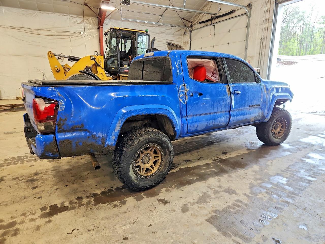 2021 Toyota Tacoma Sr5 V6 - Фото 3