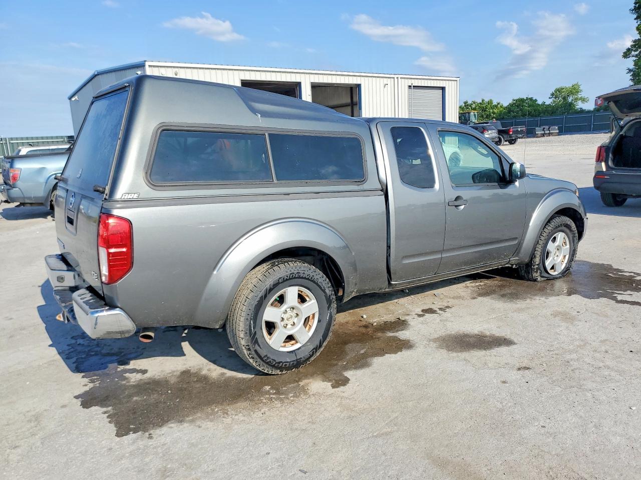 2007 Nissan Frontier Se - Фото 3