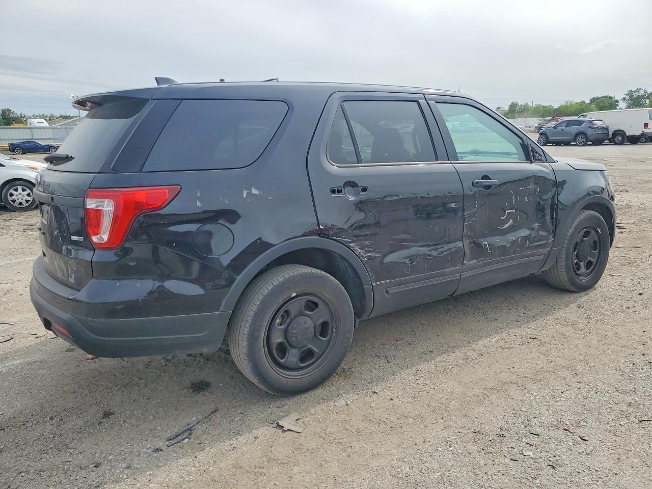 2018 Ford Explorer Police Interceptor - Фото 3