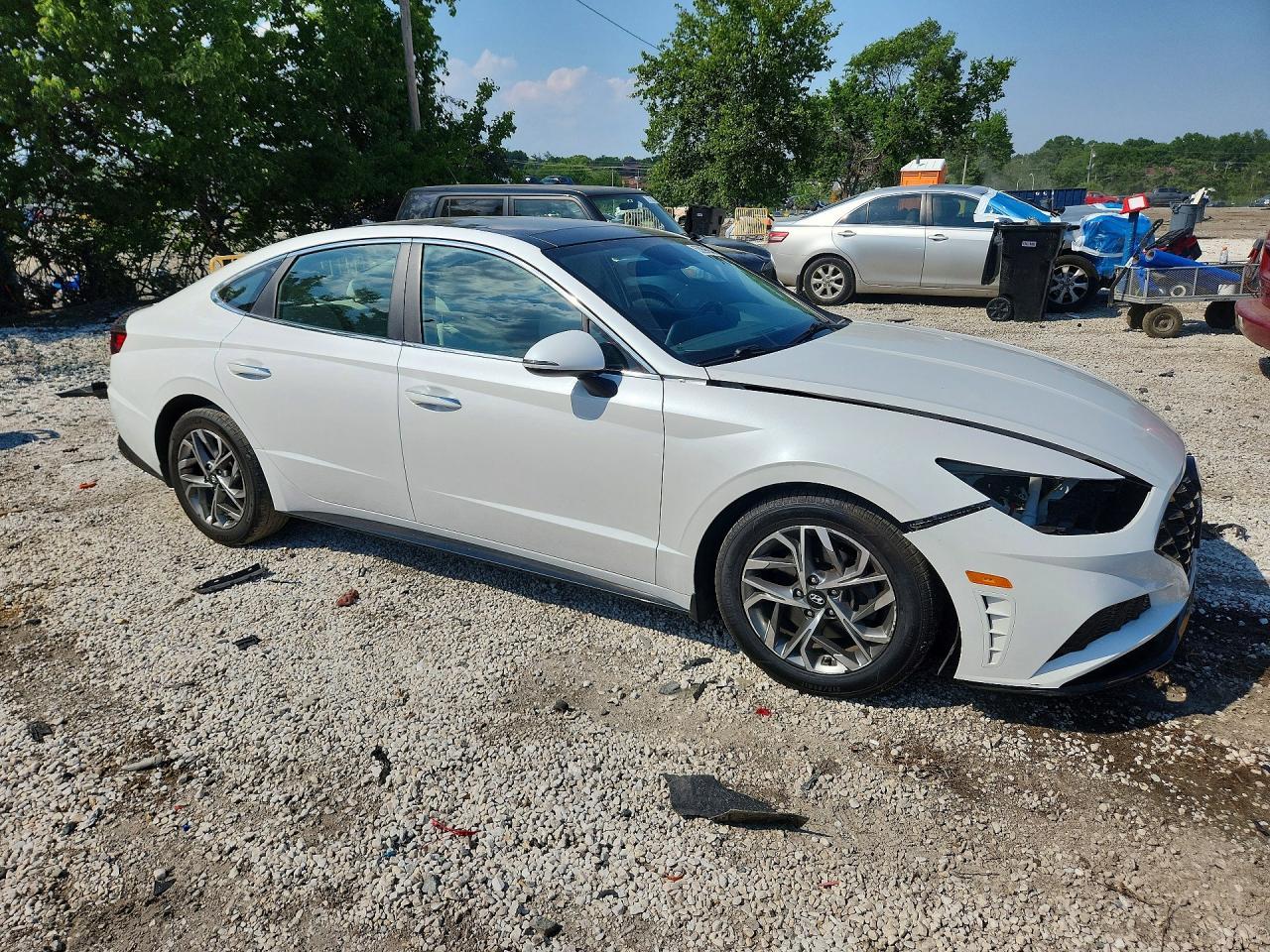 2022 Hyundai Sonata Sel - Image 4