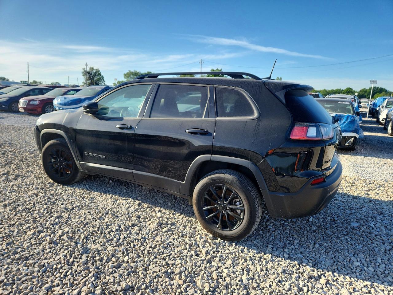 2023 Jeep Cherokee Altitude Lux - Фото 2