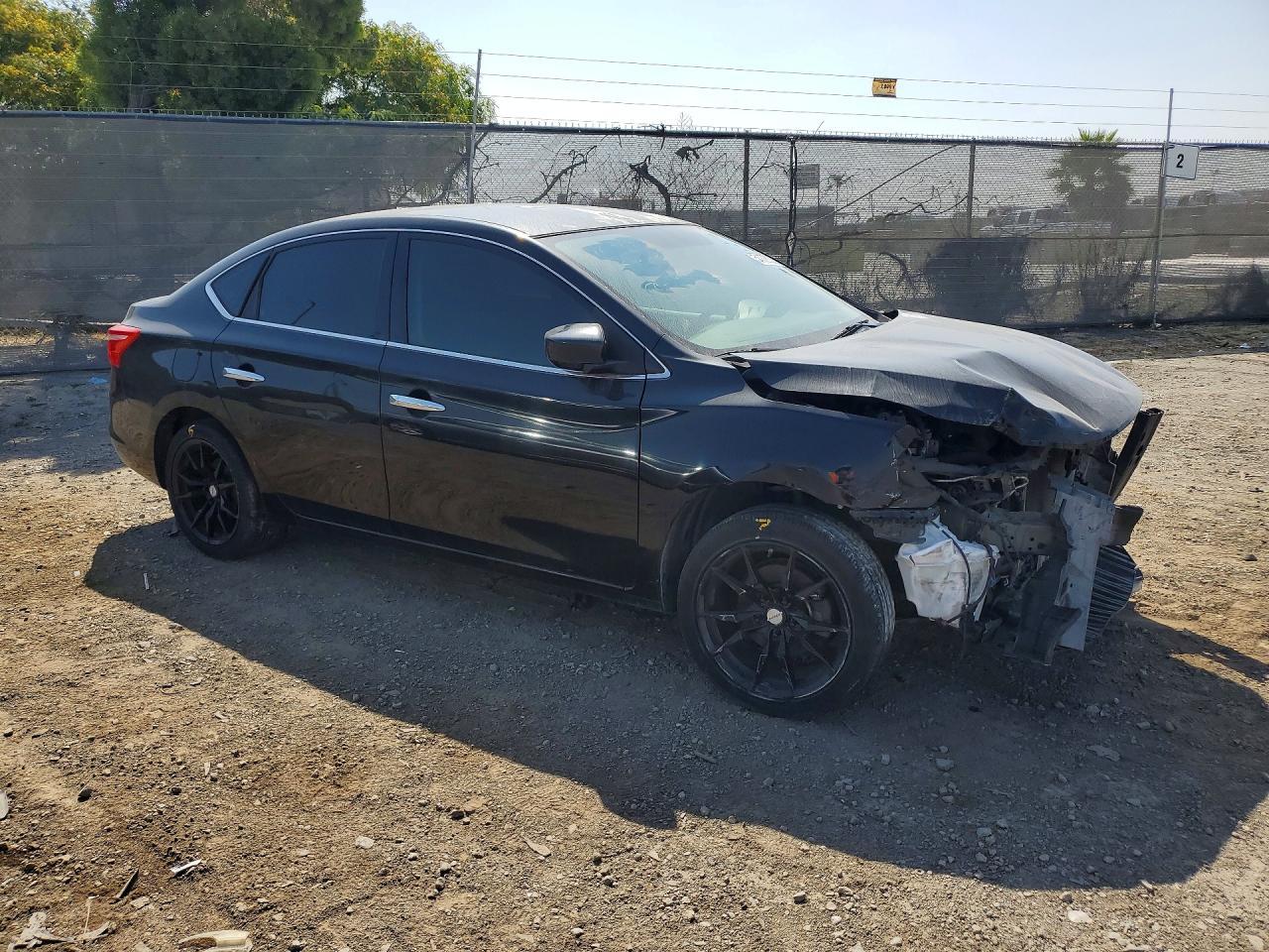 2016 Nissan Sentra S - Image 4