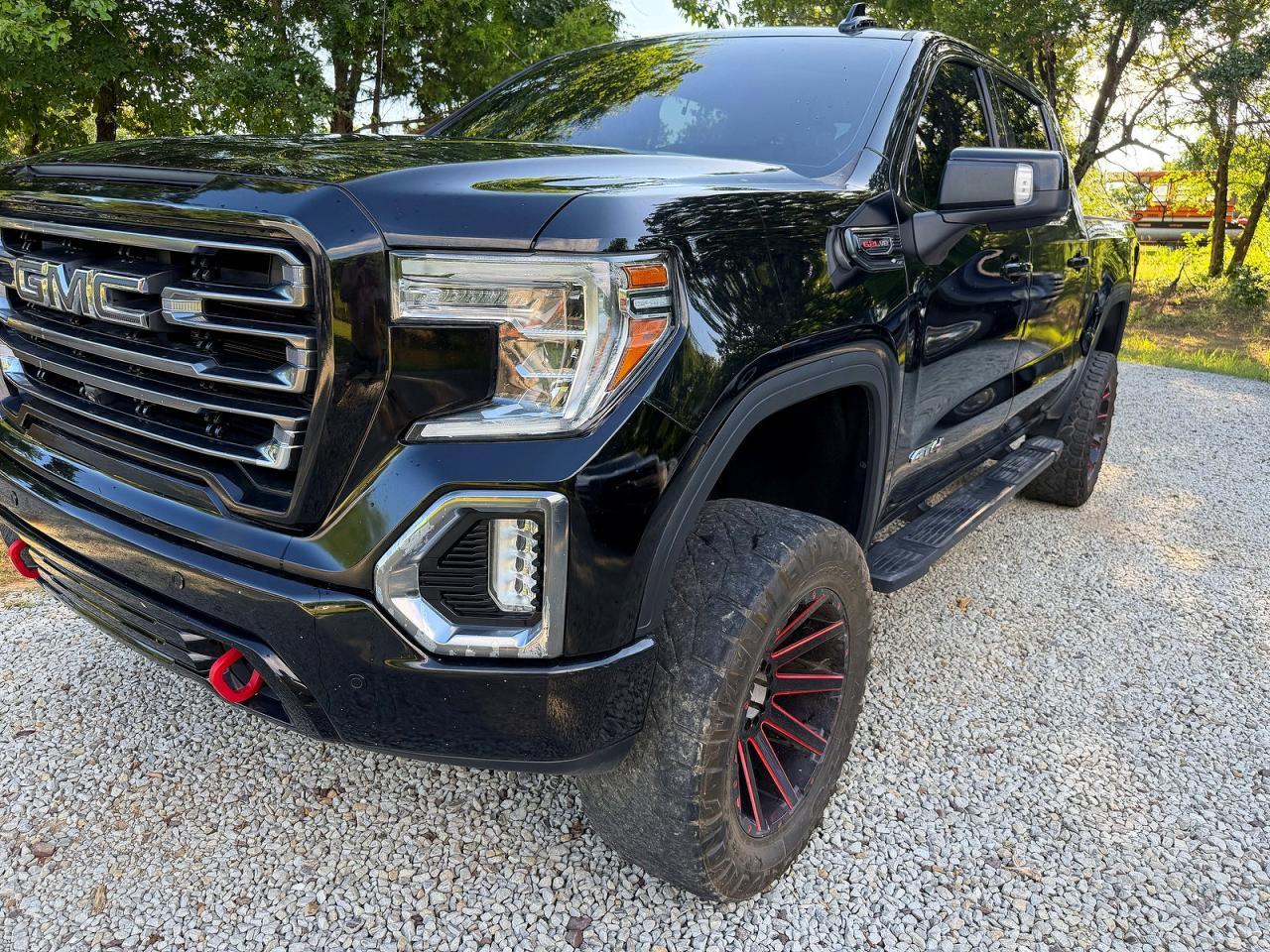 2019 GMC Sierra K1500 At4 - Image 2