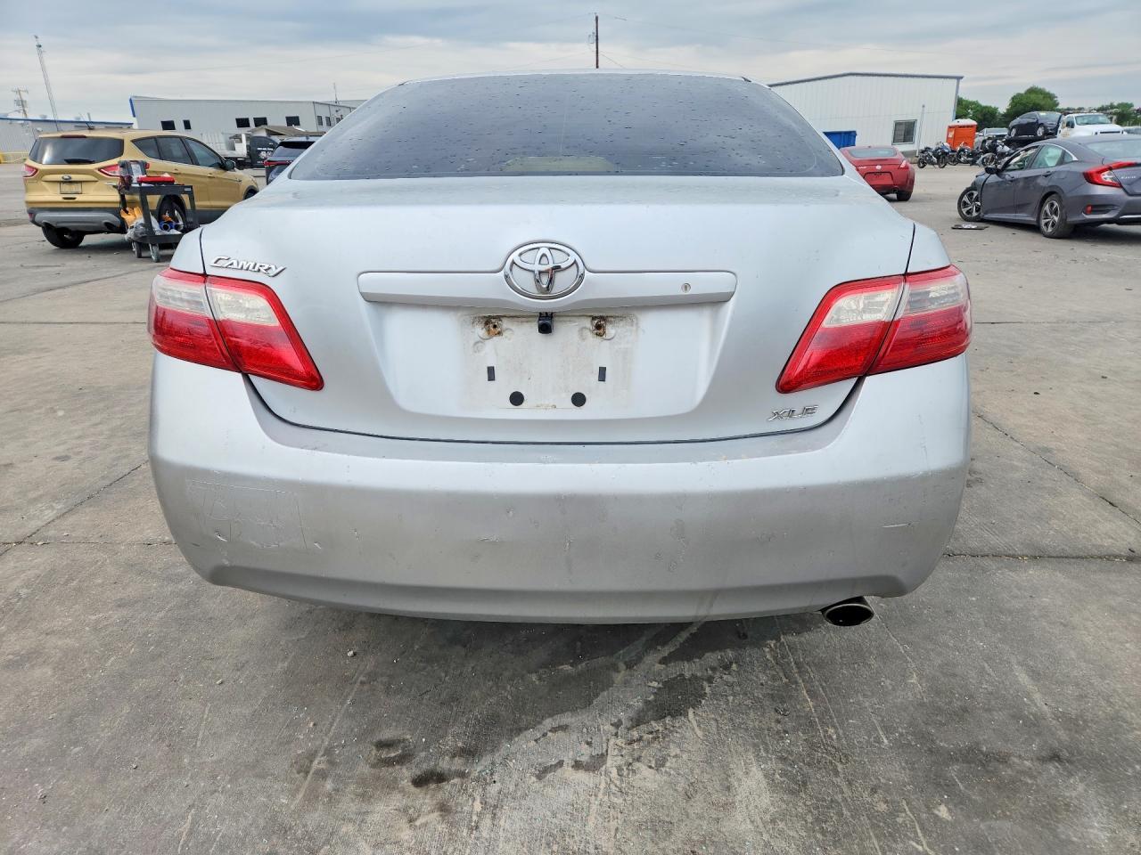 2009 Toyota Camry Xle - Image 6