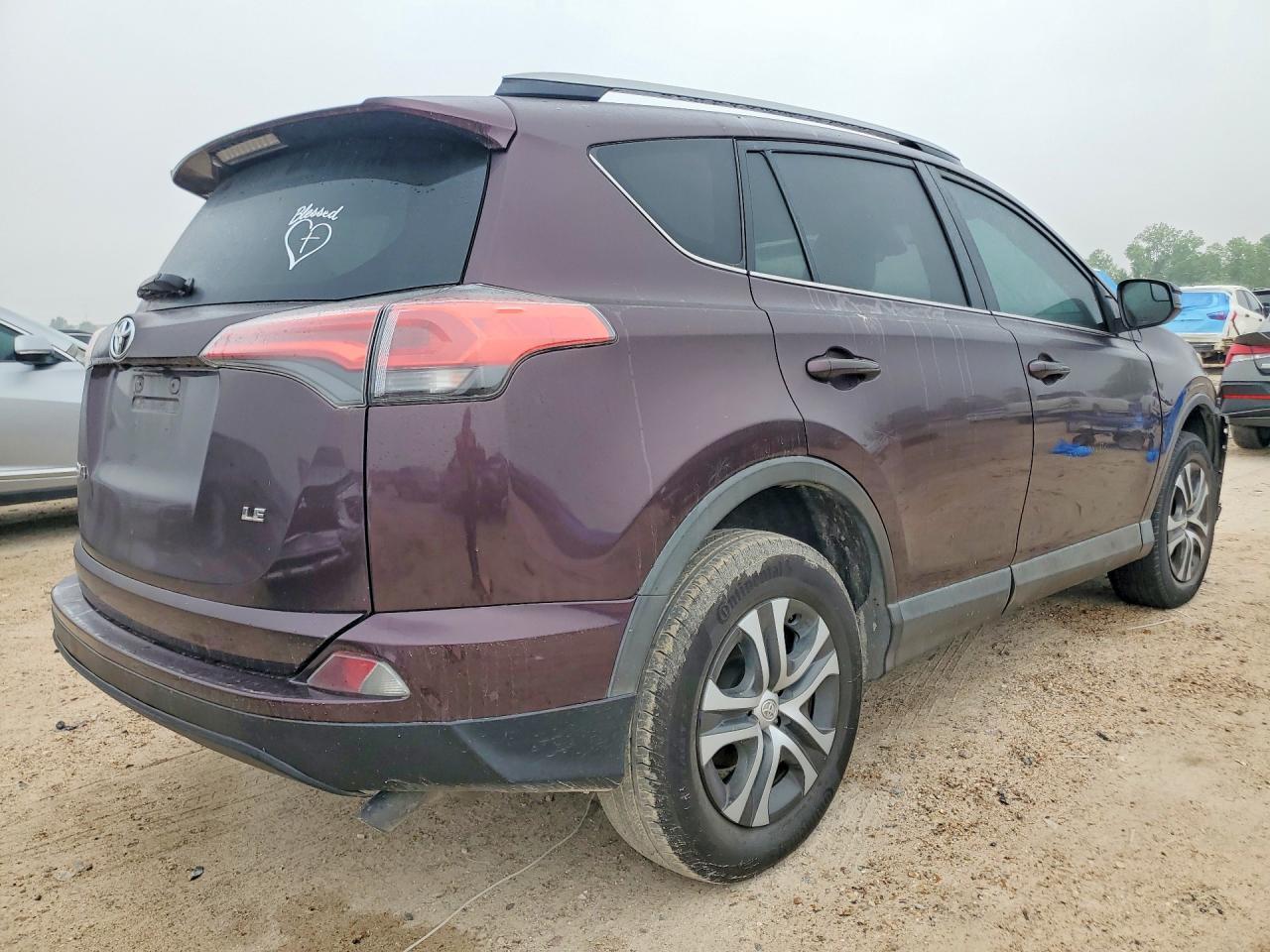 2018 Toyota Rav4 Le - Image 3