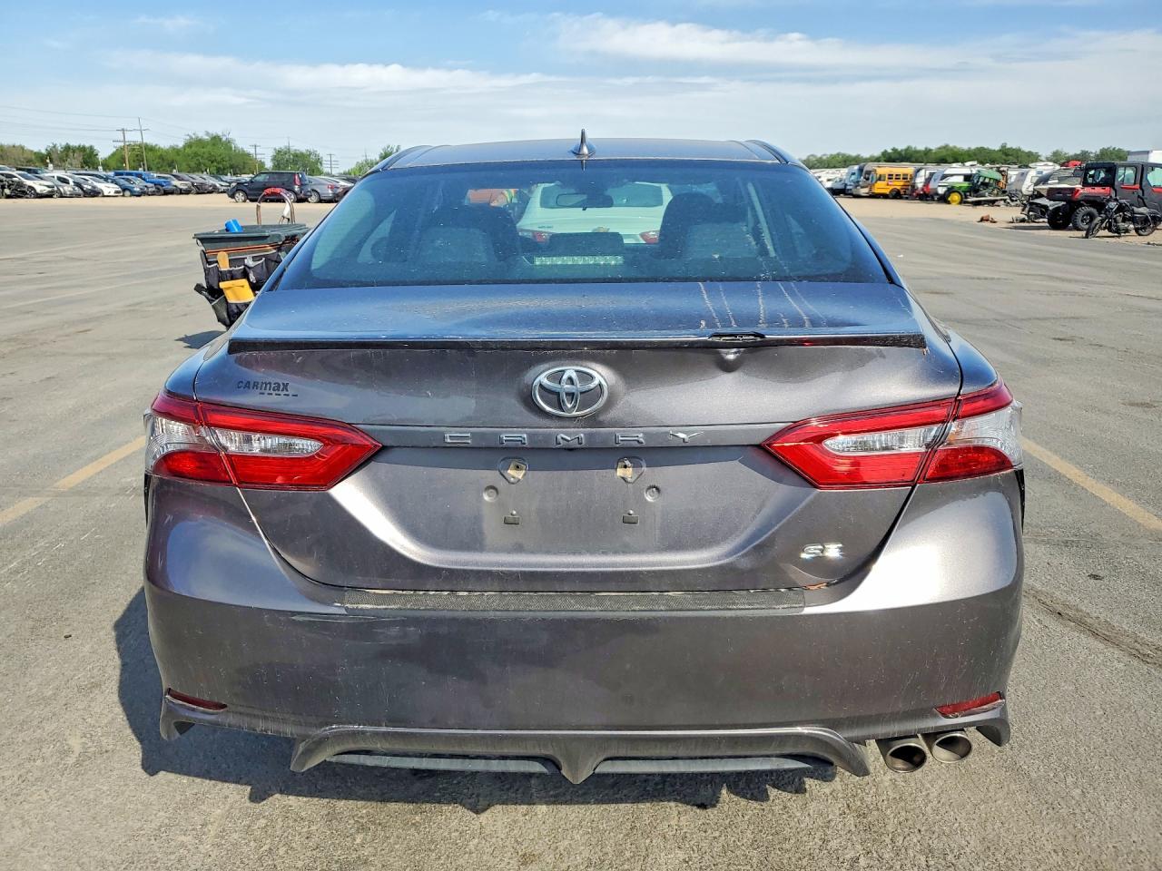 2019 Toyota Camry Se - Фото 6