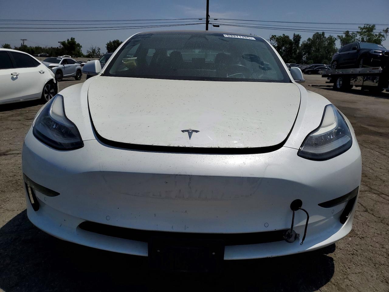 2019 Tesla Model 3 - Фото 5