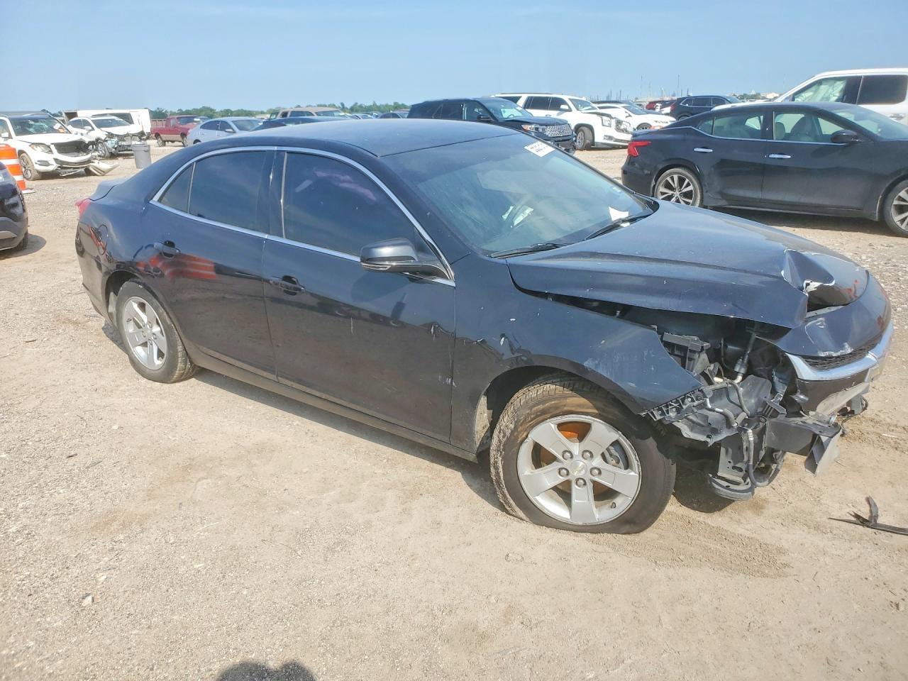 2015 Chevrolet Malibu 1Lt - Фото 4