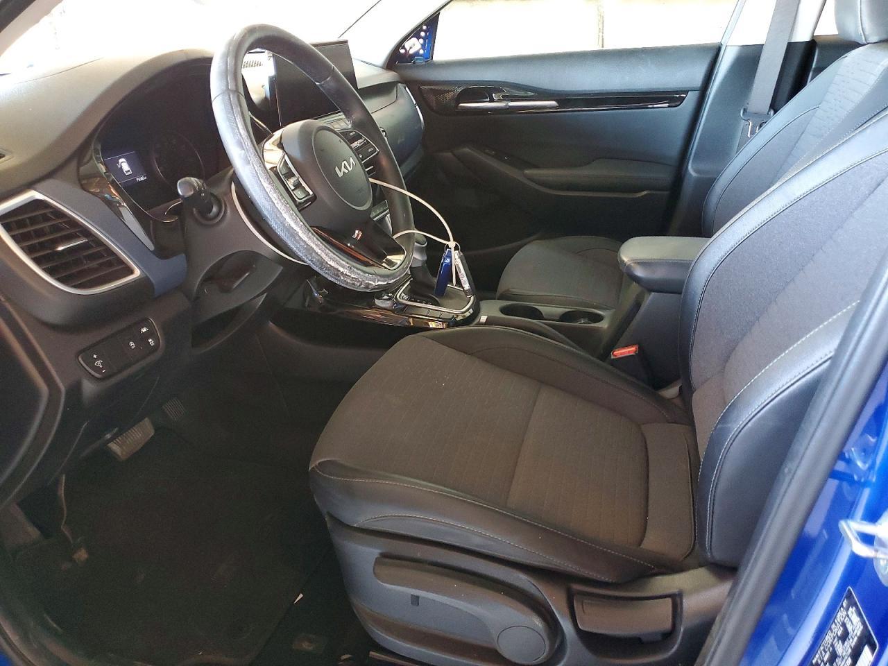 2023 Kia Seltos S - Фото 7