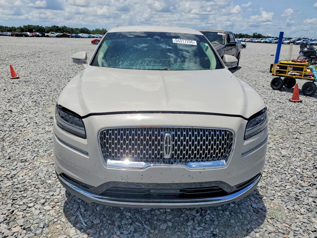 2021 Lincoln Nautilus - Image 5