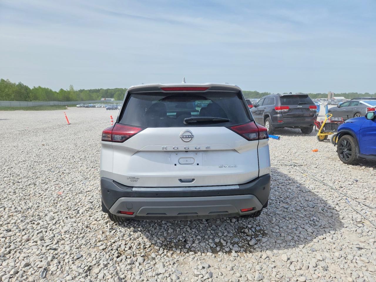 2023 Nissan Rogue Sv - Фото 6