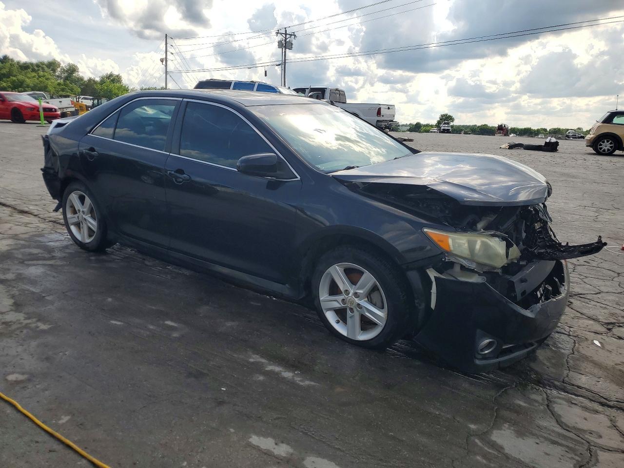 2012 Toyota Camry Se - Фото 4