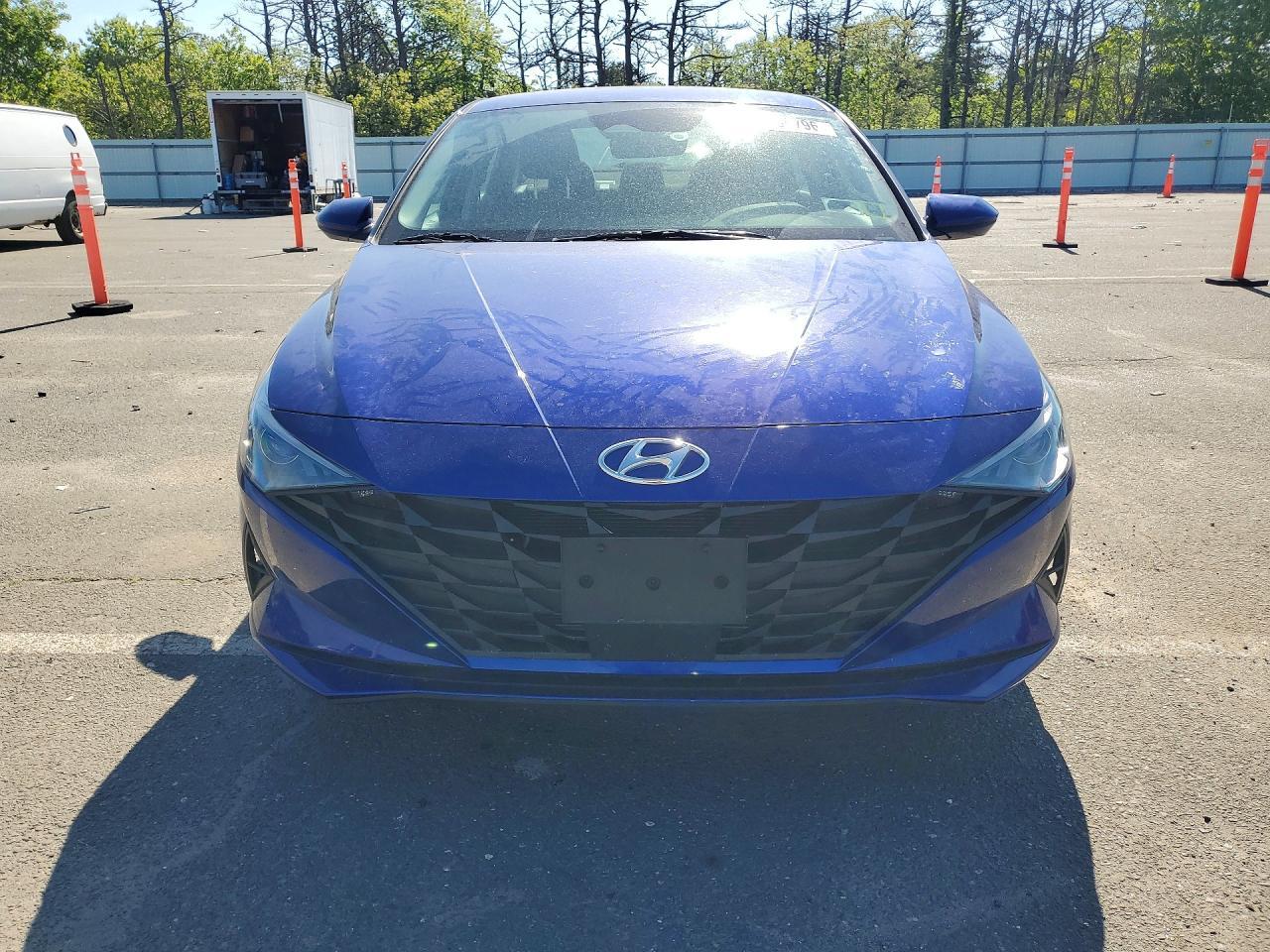 2023 Hyundai Elantra Sel - Фото 5