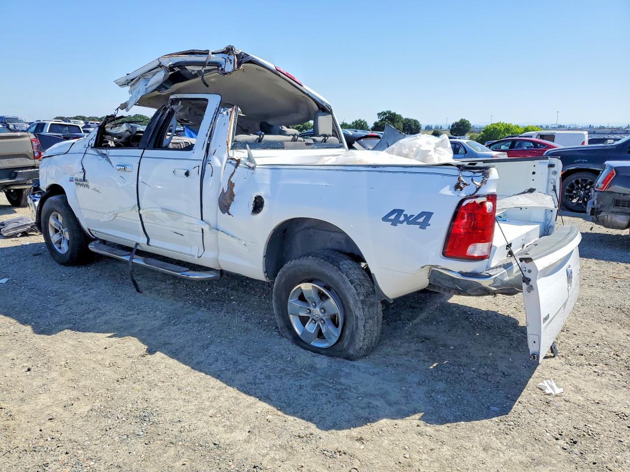 2017 Ram 1500 Slt - Image 2