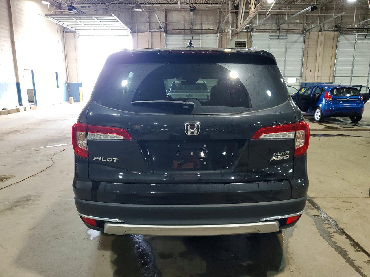 2022 Honda Pilot Elite - Image 6