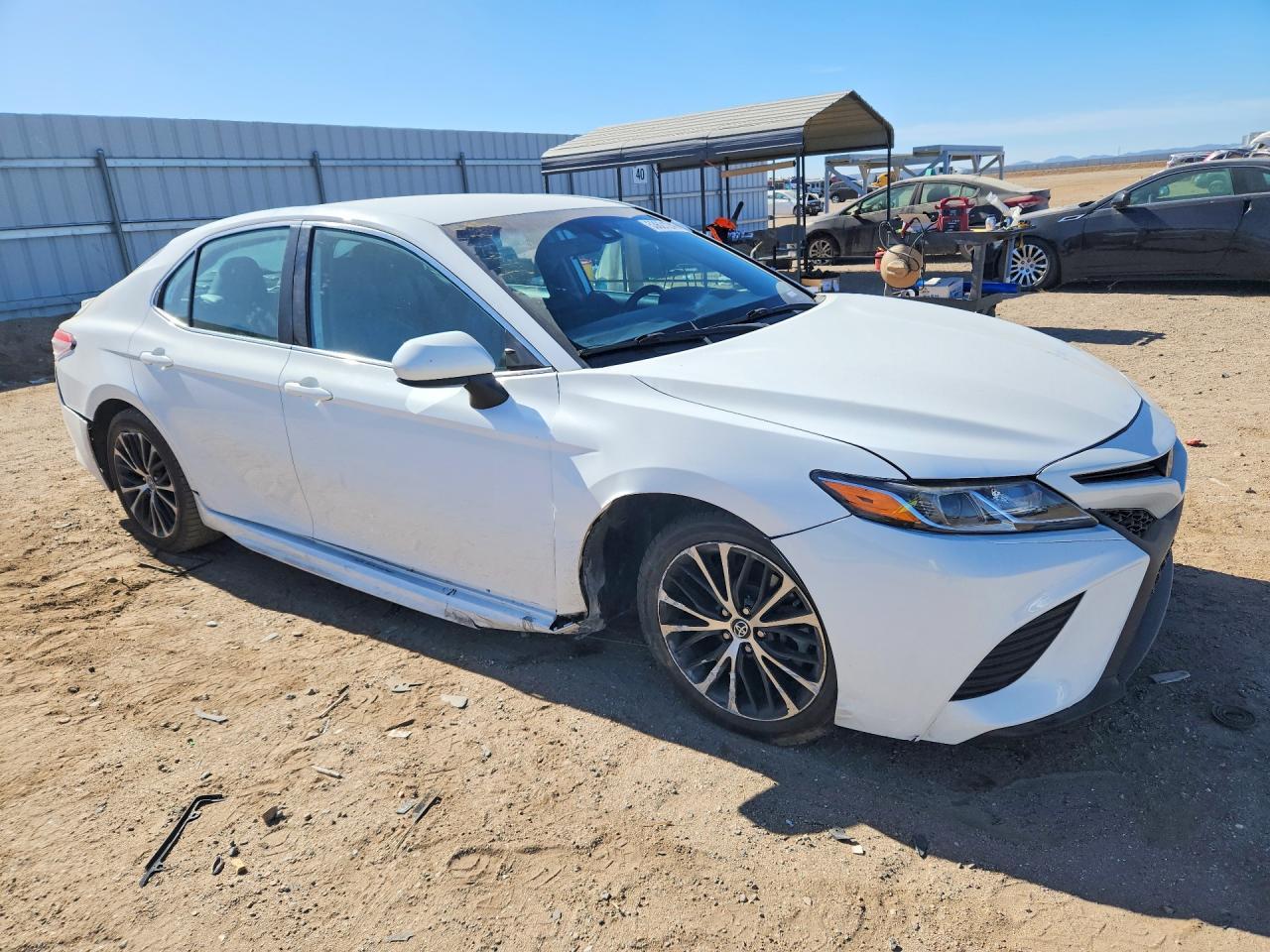 2020 Toyota Camry Se - Image 4