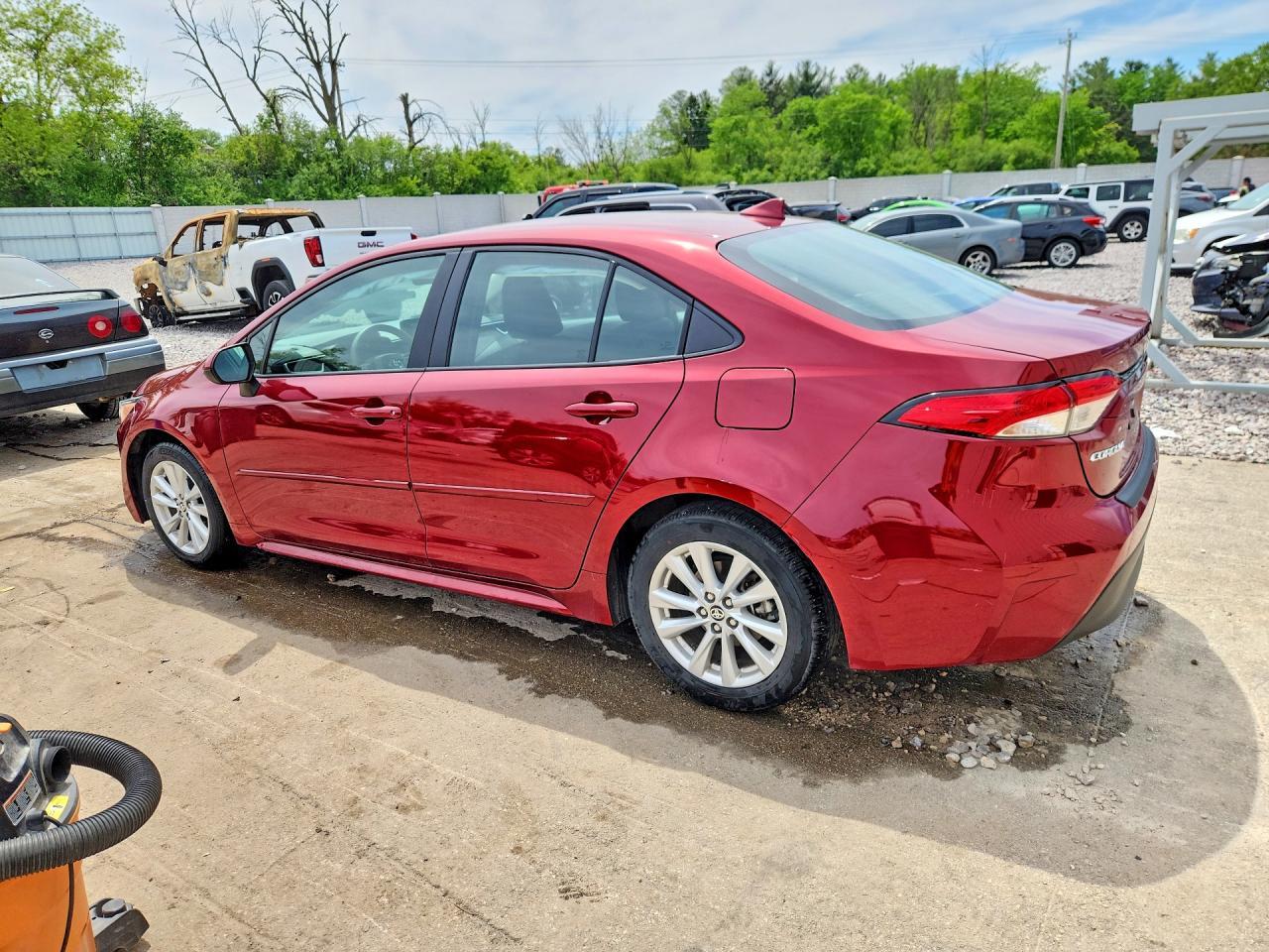 2024 Toyota Corolla Le - Фото 2