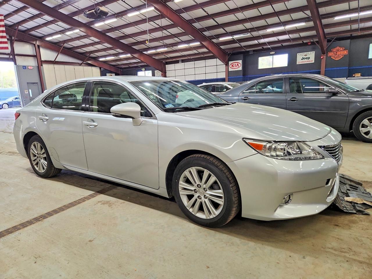2015 Lexus Es 350 - Image 4