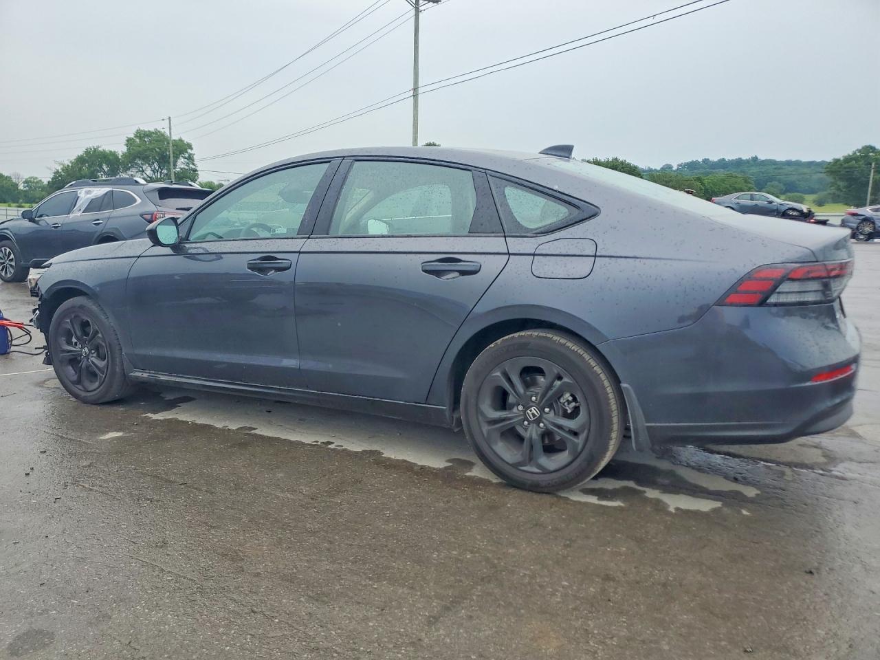 2025 Honda Accord Se - Image 2