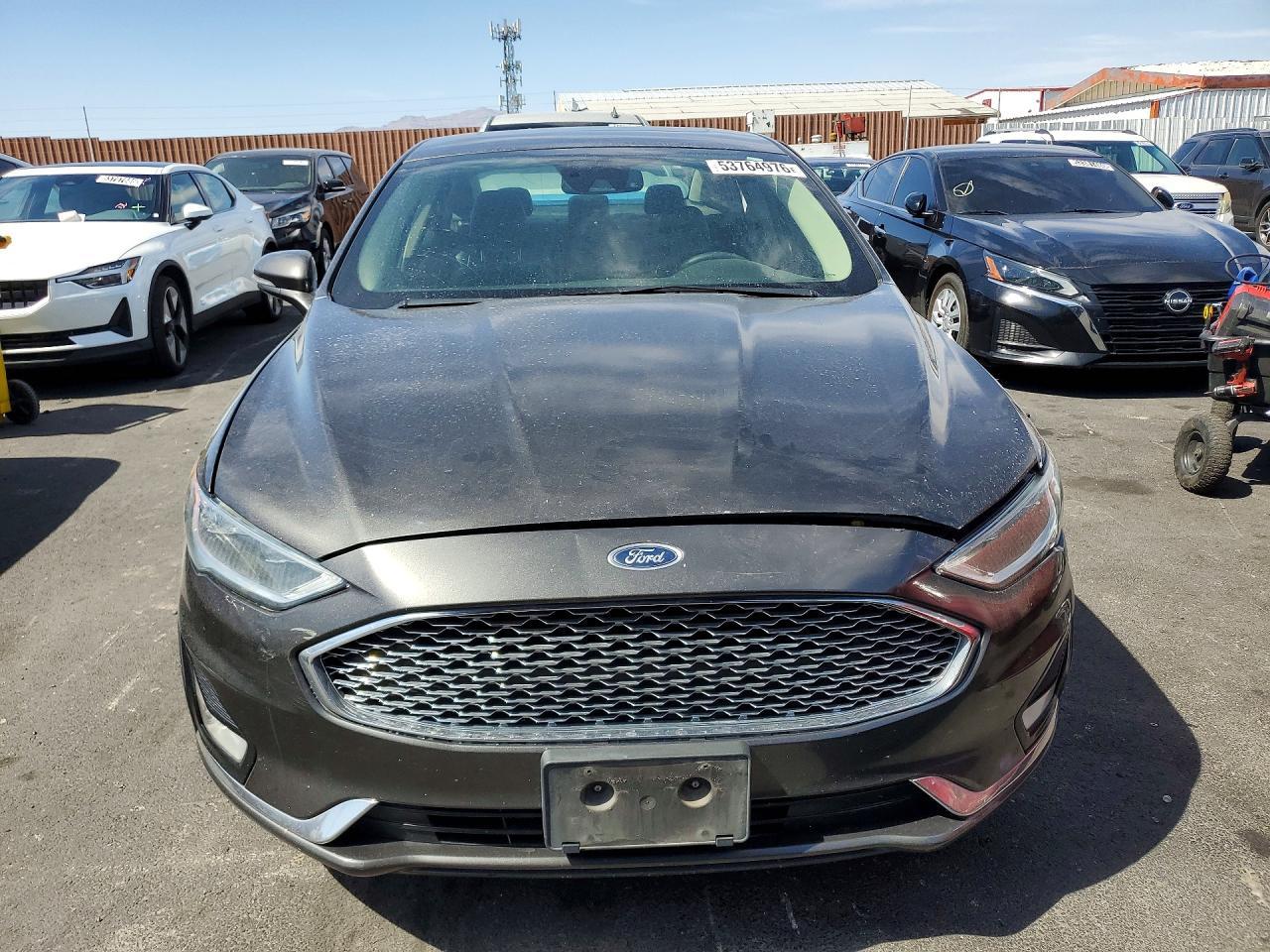 2019 Ford Fusion Titanium - Фото 5