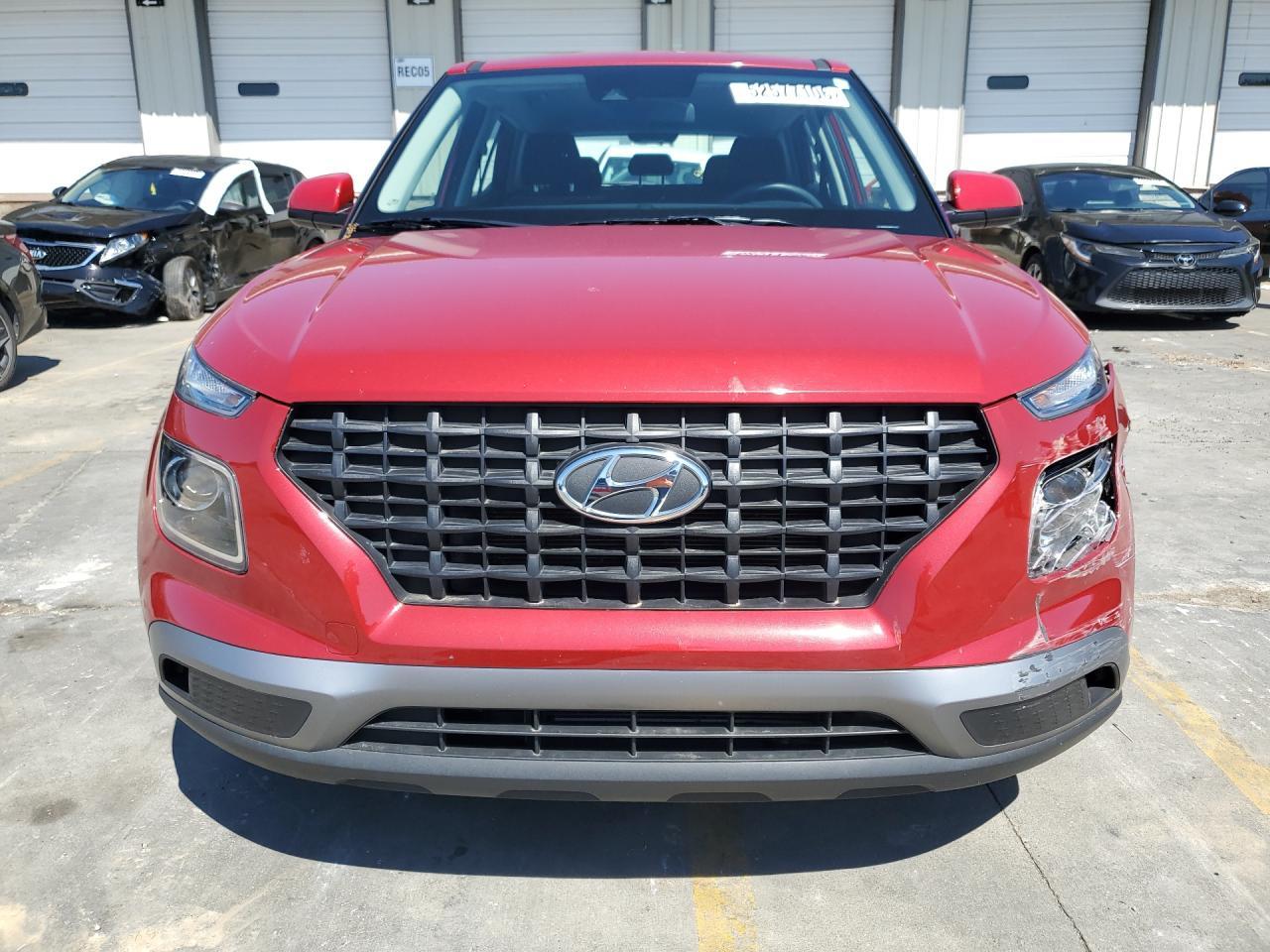 2021 Hyundai Venue Se - Image 5