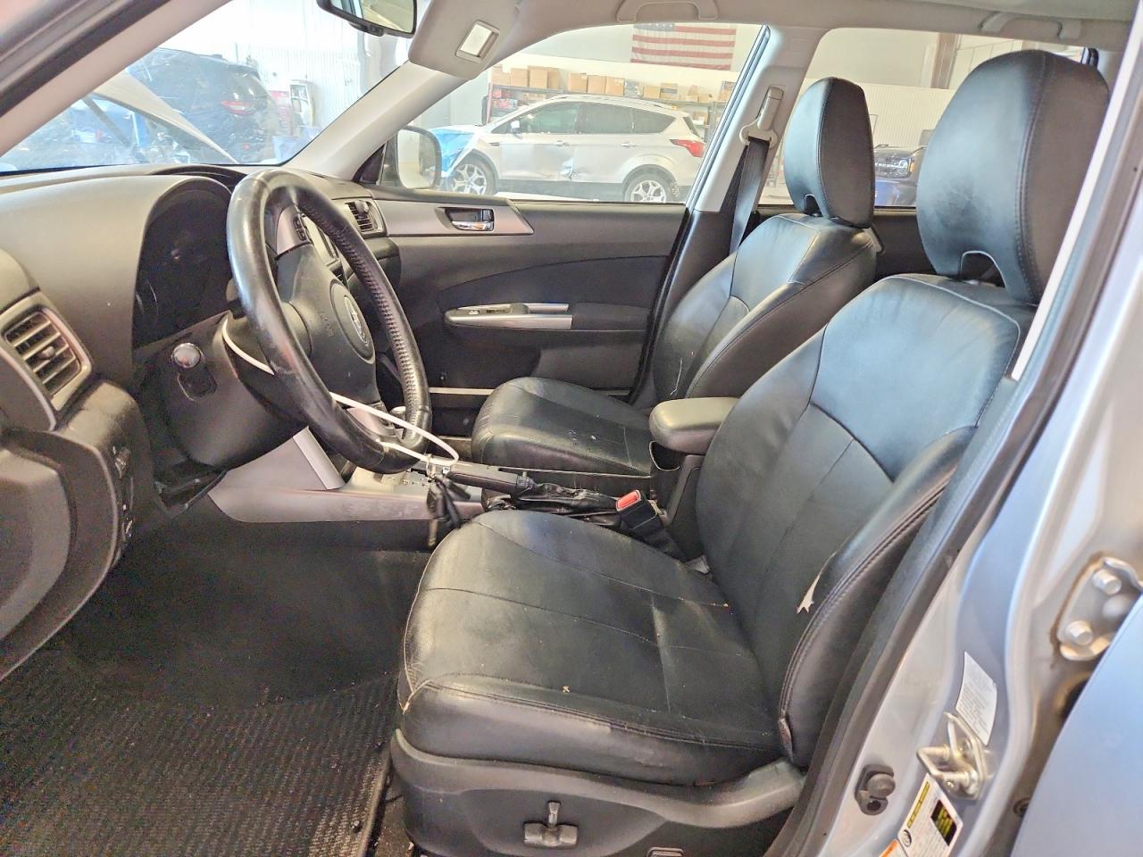 2013 Subaru Forester Touring - Фото 7